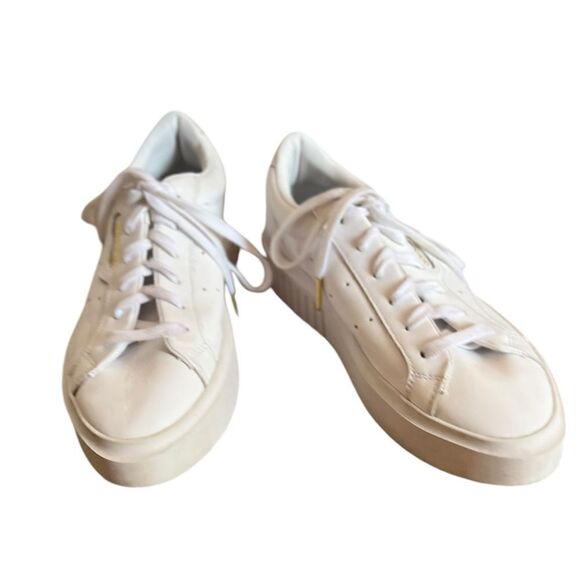 Adidas Sleek Pointed Toe Sneakers White Size 8 - Picture 6 of 7